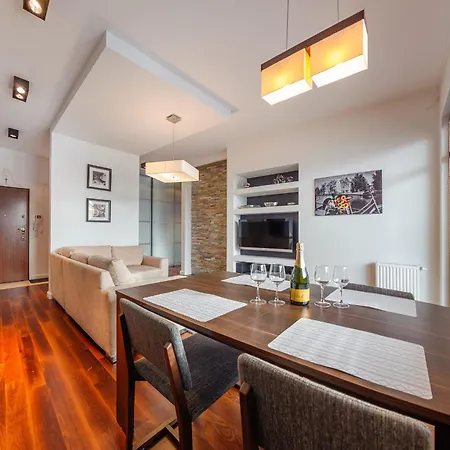 Apartment Point - Neptun Park *